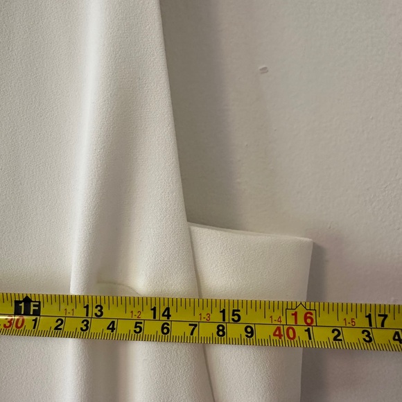 NWT Trina Turk White Paper Cut Sleeveless Jumpsuit | Size 6 - Picture 8 of 11